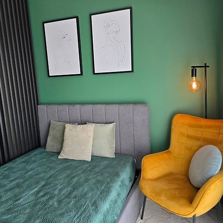 M&M1 Studio Apartment Near Center With Free Parking - Ac Košice Buitenkant foto