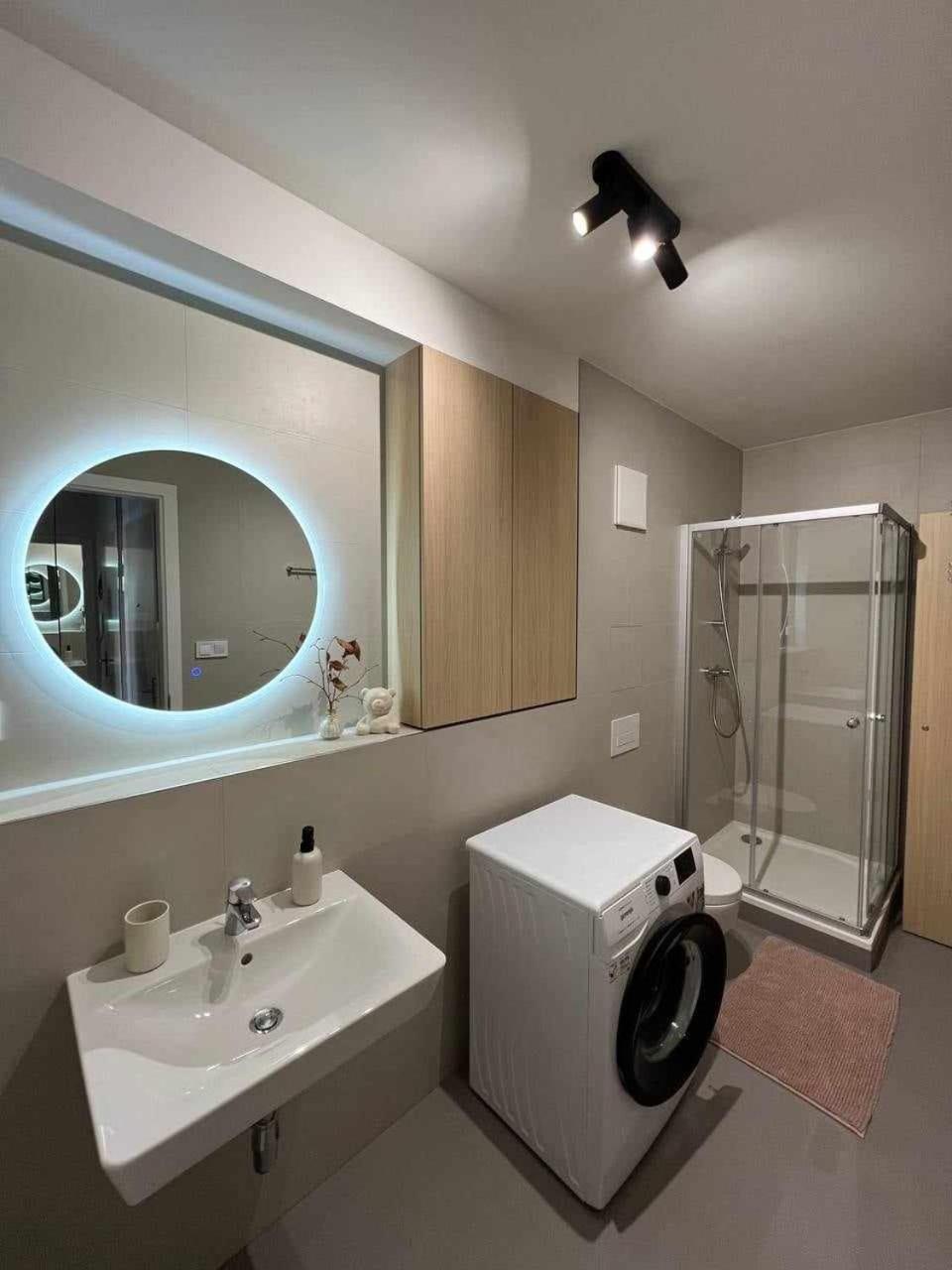 M&M1 Studio Apartment Near Center With Free Parking - Ac Košice Buitenkant foto